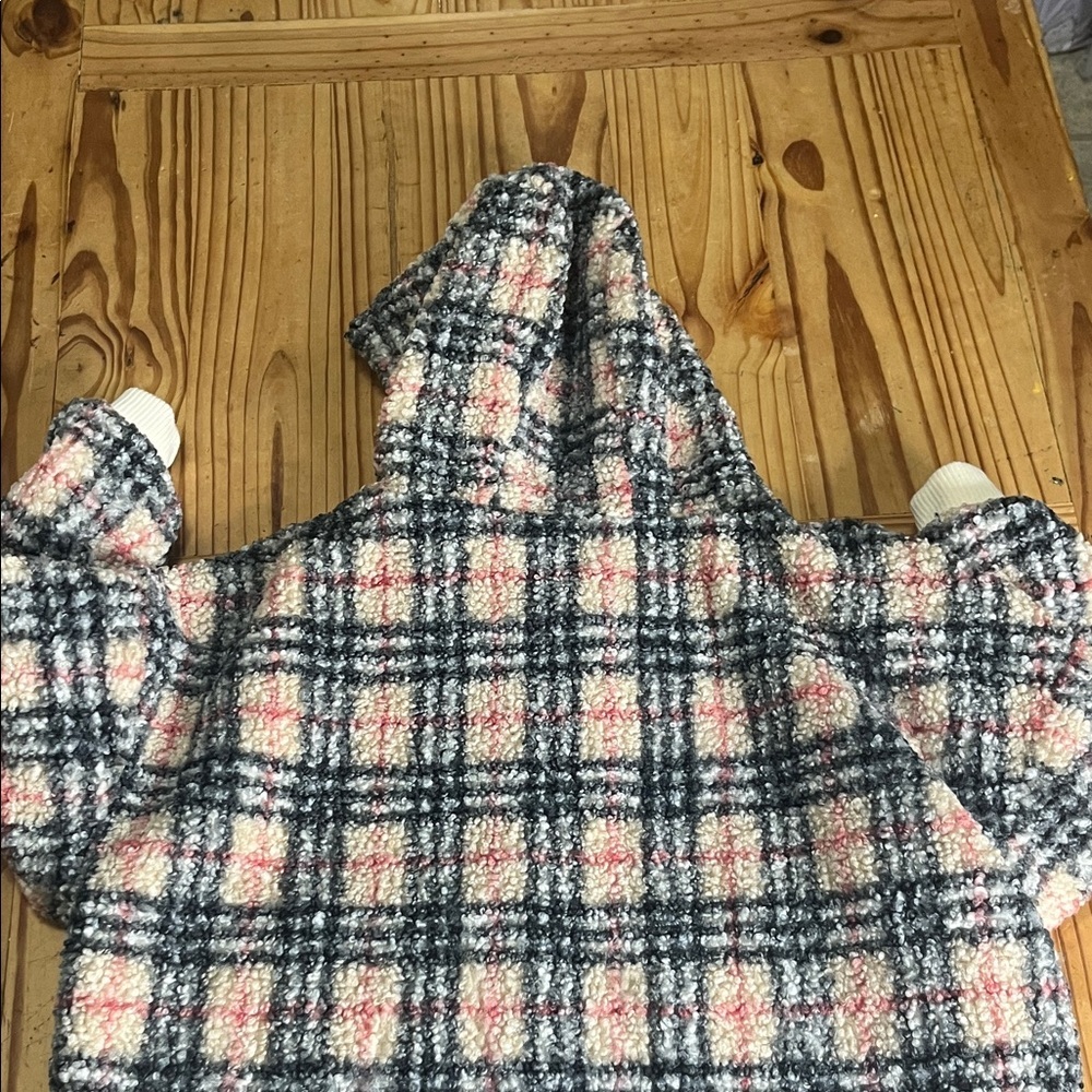 Basin and Range Sherpa Hooded Jacket - Picture 7 of 10